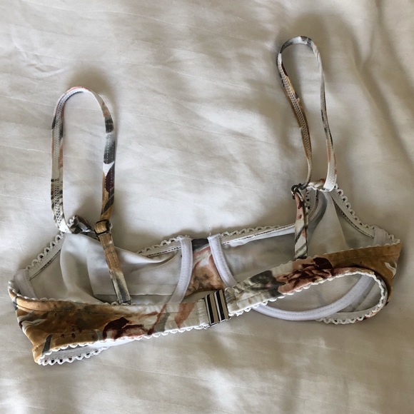 Zulu & Zephyr- wilderness underwire bikini top - Picture 6 of 7